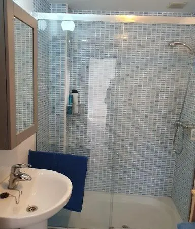 Apartamento En Trinidad San Pablo Apartament